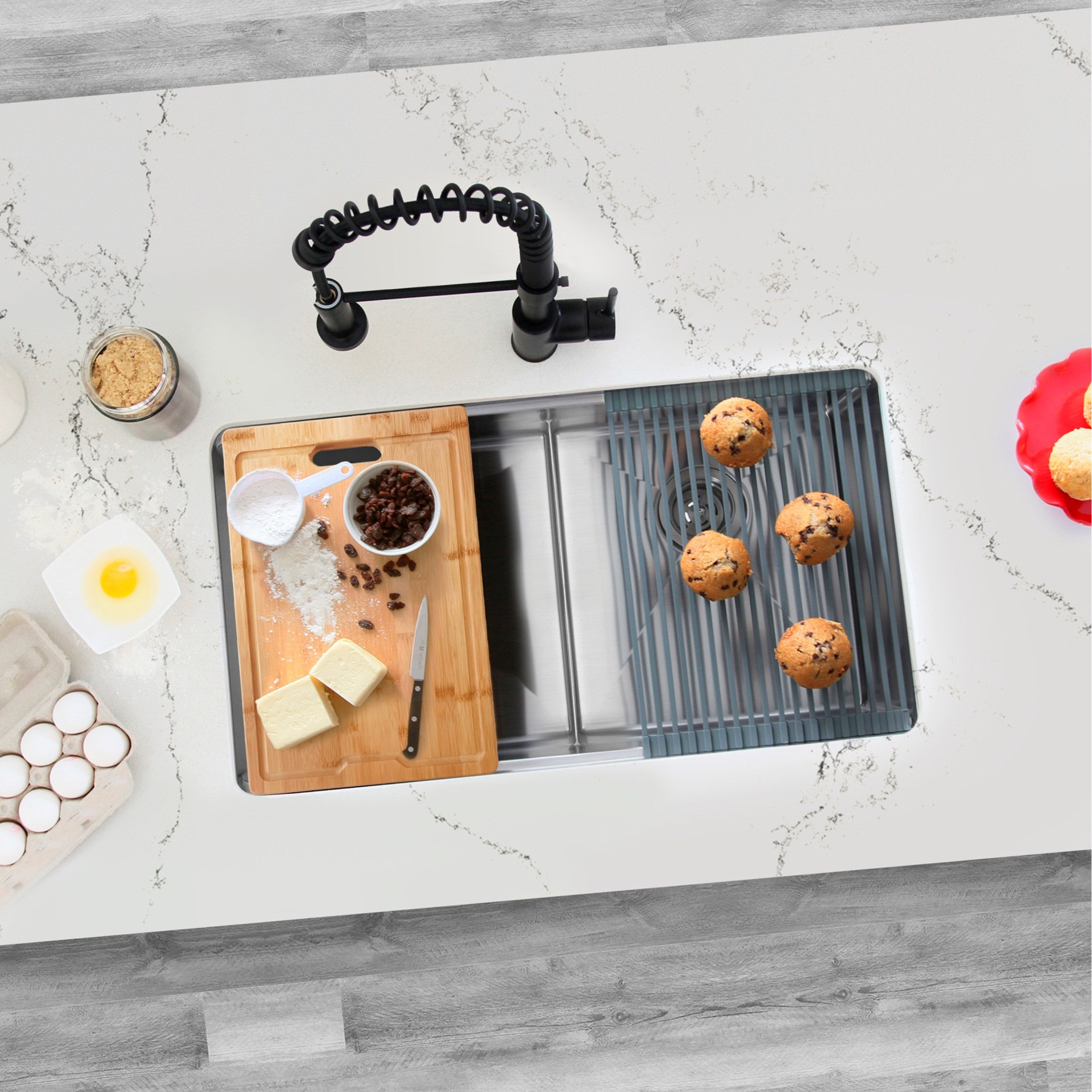 STYLISH 32 in Workstation Double Bowl Undermount Kitchen Sink with Accessories