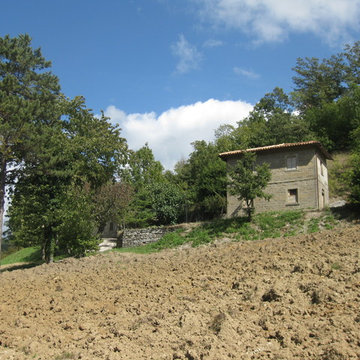For sale property in Borgo Pace, Le Marche, central Italy