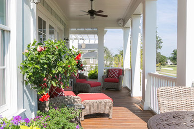 Elegant patio photo in Charleston