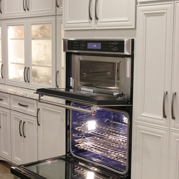Blue Grass, IA- A Kitchen Goes Brighter For Big Results!
