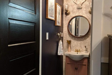 Inspiration for a transitional powder room remodel in Chicago