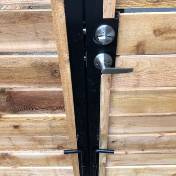 Squamish Custom semi private with aluminum custom gate