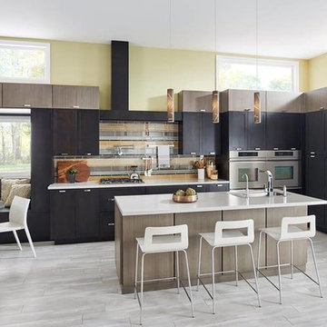 Design Ideas featuring UltraCraft Cabinetry