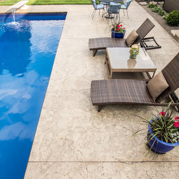 Burke Pool Surround