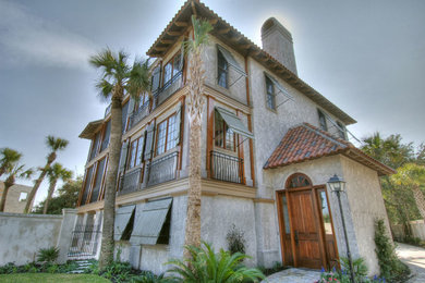Tuscan exterior home photo in Jacksonville