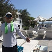 Ali Momeni's photo