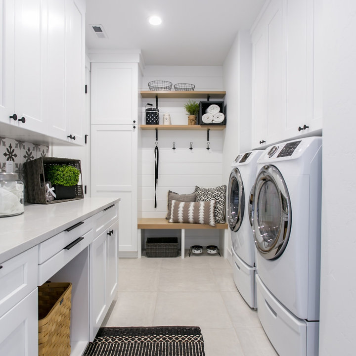 75 Beautiful Country Laundry Room Ideas & Designs - August 2022 | Houzz AU