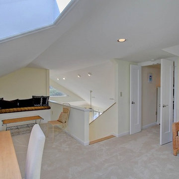 3751 Beach Court
