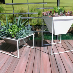 TRAPA Modular Planter - Products
