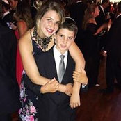 Nicole Lulinski's photo