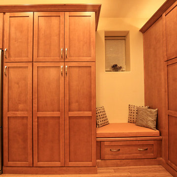 Warm Maple Kitchen Remodel | Extended Storage Wall & Cozy Built-In Seating