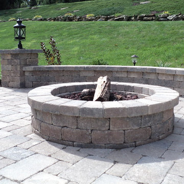 Hot Tub Patio with Fire Pit Area