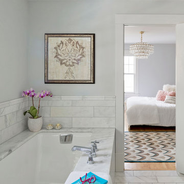 Classic Georgian Bath with Pop