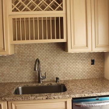Tuscany Maple Kitchen - Real Life House Flippers