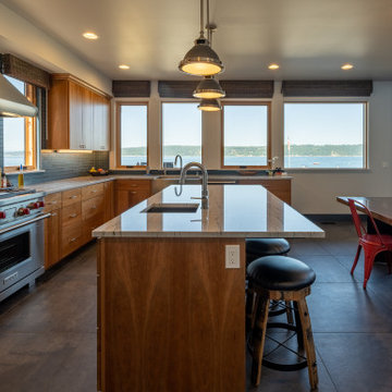 Shoreline Drive Residence