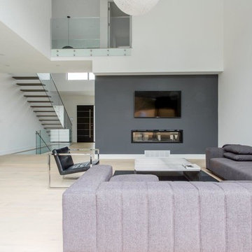 Trafford Rd, Oakville