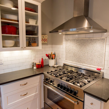 Alameda Prairie-Style: Gourmet Kitchen & Baths