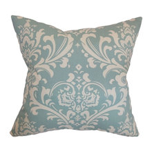 pillows MB
