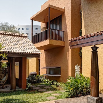 Residence by Ar Deepak Guggari