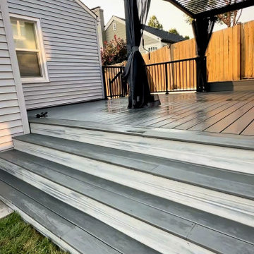 Louvered Pergola & Lounge