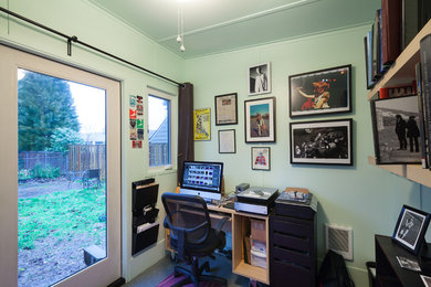 Elegant home office photo in Portland
