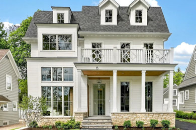 Example of an exterior home design in Chicago