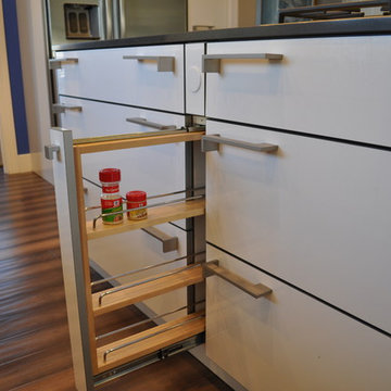 Colfax Contemporary Kitchen . Nar Fine Carpentry . Sacramento . El Dorado Hills