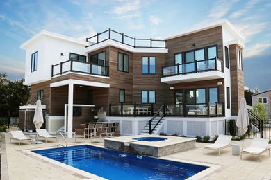Minimalist exterior home photo in New York