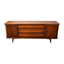 Credenzas
