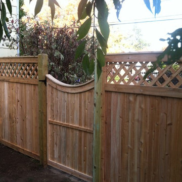 West Hartford | Cedar Tongue & Groove Lattice Top Estate Fence