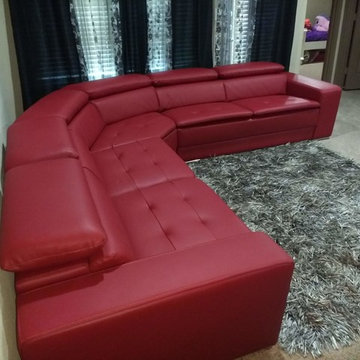 Naomi Sectional