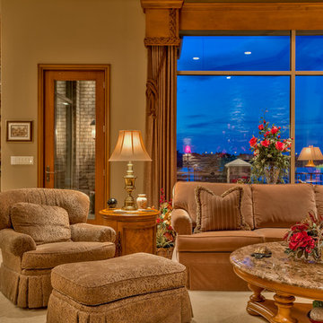 Stunning Lakefront Home - Newport Landing