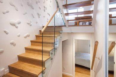 Staircase - scandinavian staircase idea in Vancouver