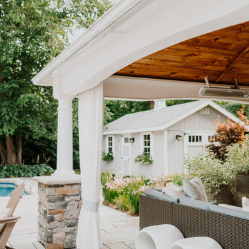 Outdoor Living Oasis