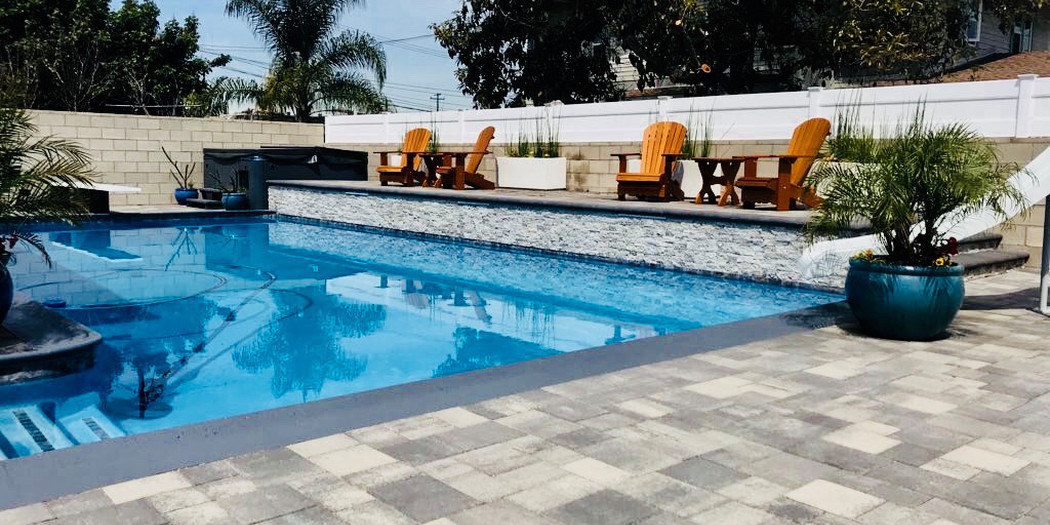 Backyard Noise Reduction: Design Strategies for Homes Near Busy Streets Backyard Noise Reduction: Design Strategies for Homes Near Busy Streets