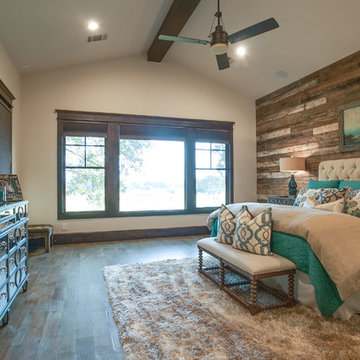 Rustic Farmhouse Gallery