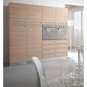 Modern Kitchen by Spar, Italy