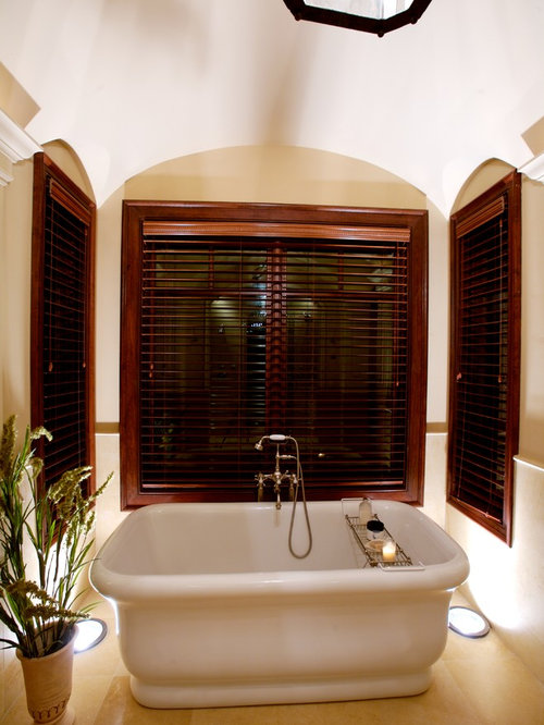 Best Large Master Bathroom Design Ideas & Remodel Pictures | Houzz