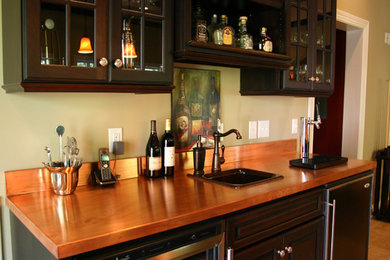 Basement - contemporary basement idea in Nashville