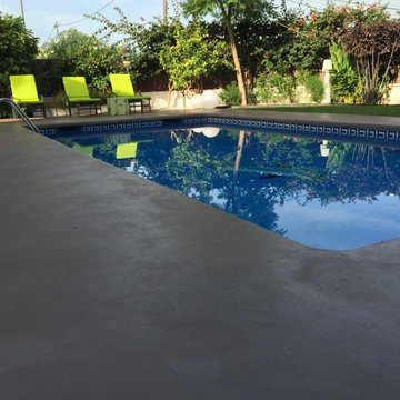 Paisajismo piscina con microcemento