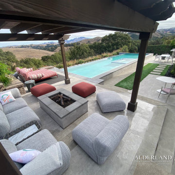 Sonora Rd. Moraga, Child safe infinity edge pool with a view.