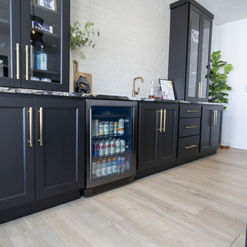Entertain with Elegance: Delafield's Kitchen and Bar Masterpieces