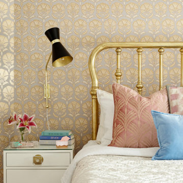 VINTAGE BOUDOIR