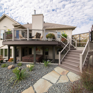 Upper Level Deck
