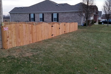 Inspiration for a mid-sized backyard landscaping in Indianapolis.