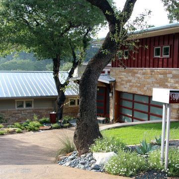 Lake Austin Red House