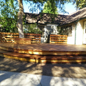 Redwood Circular Deck, Pasadena