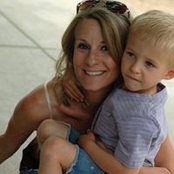 Amy Gillette's photo