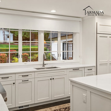 Spacious Kitchen Work Area