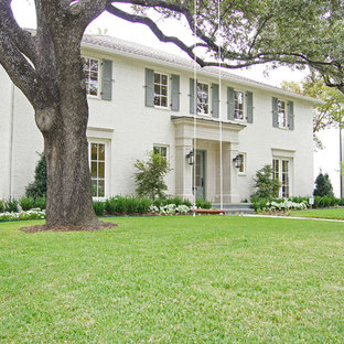 Kara Weik © 2012 Houzz